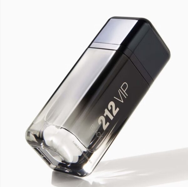 Carolina Herrera 212 VIP Black NYC for Men 100ml - Image 3
